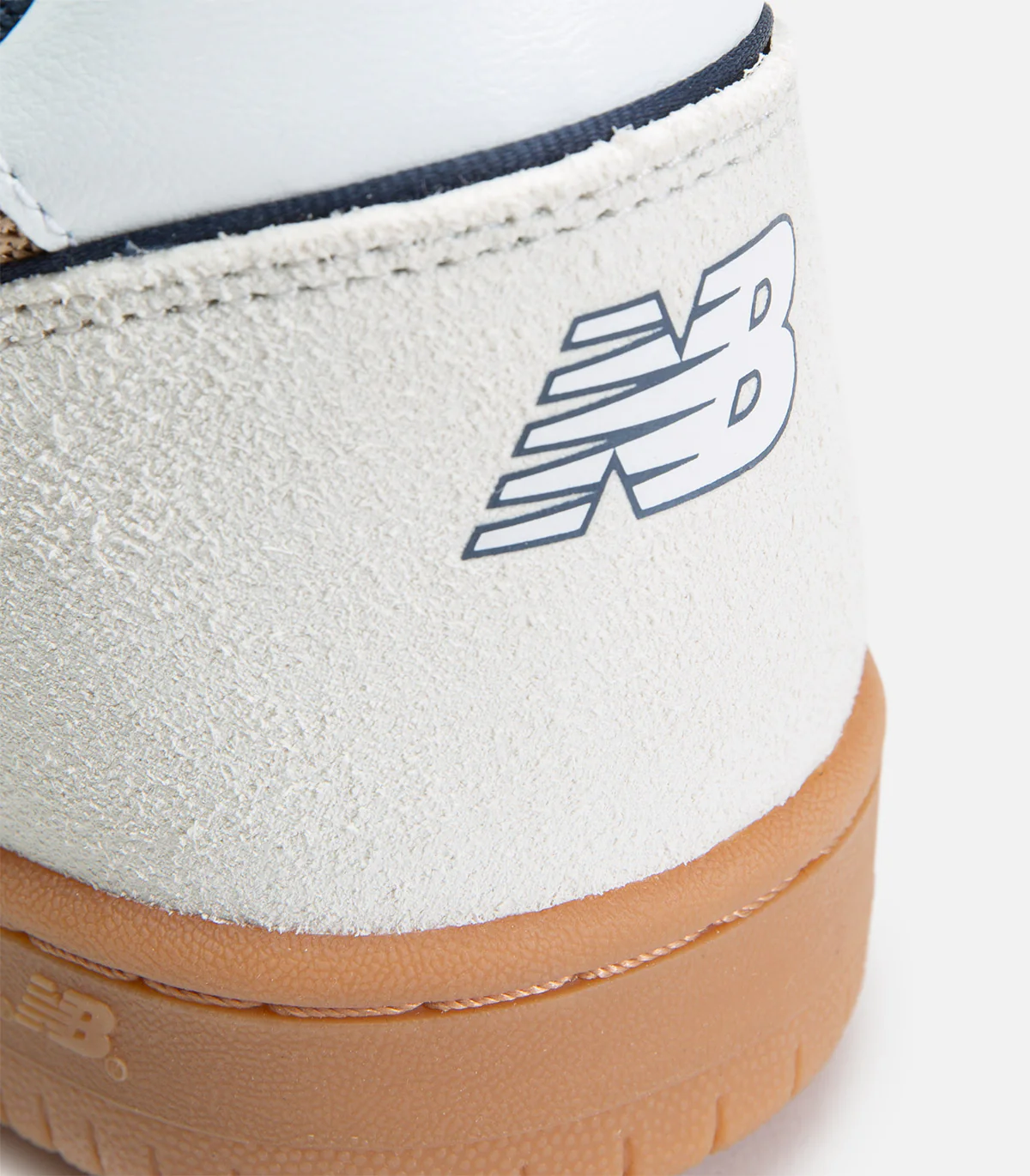 New Balance Numeric NM600WBG - Image 4