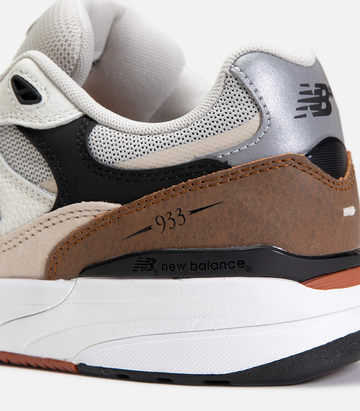 New Balance Numeric Reynolds 933 - Image 4