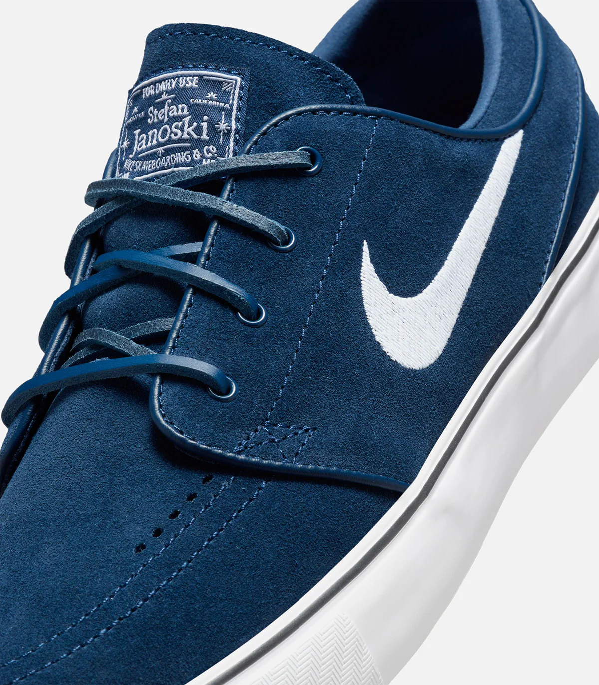 Nike SB Zoom Janoski OG+ - Image 3