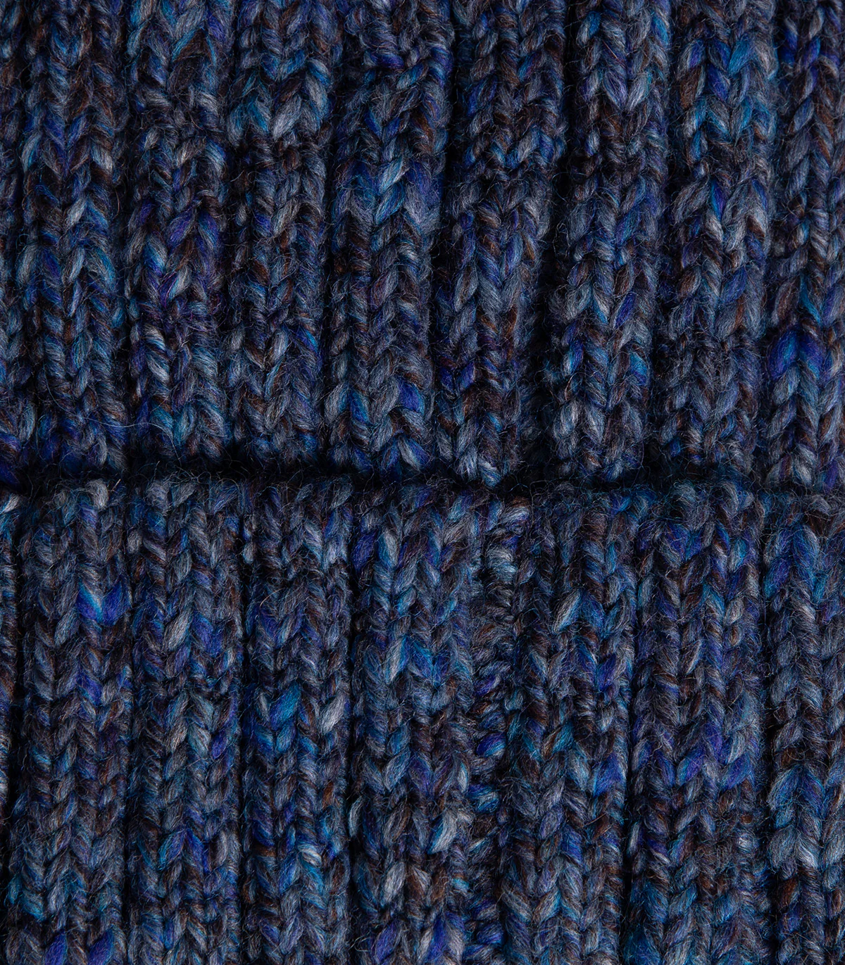 Polar Ali Beanie - Image 2