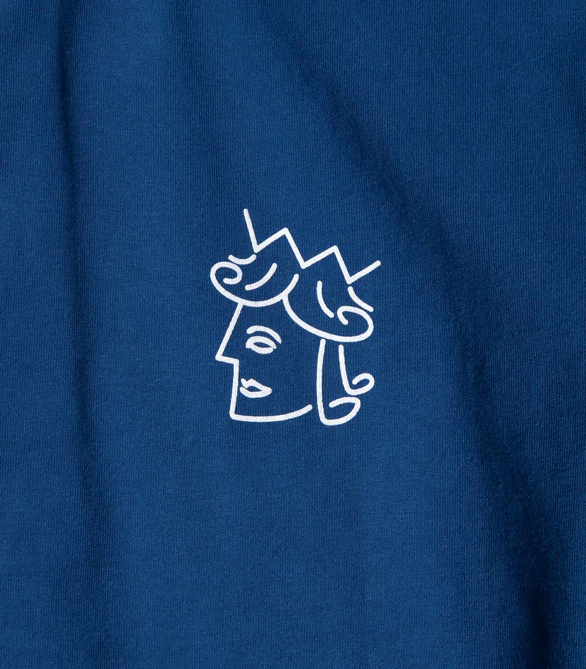 Victoria Queenhead Logo T-Shirt - Image 2